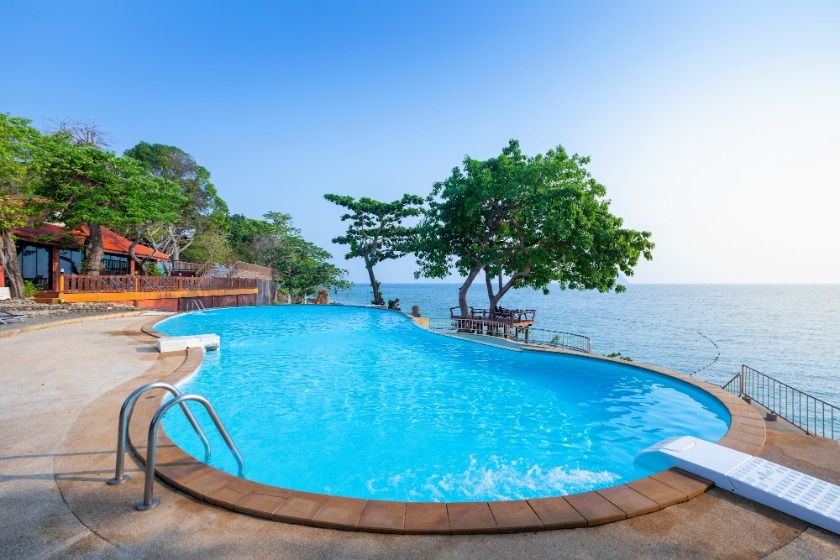 Phi Phi Natural Resort Phuket - pool