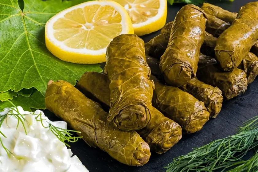 یاپراک دولما یا یاپراک سارما ترکیه. منبع عکس: Edition.Cnn.Com. عکاس: نامشخص