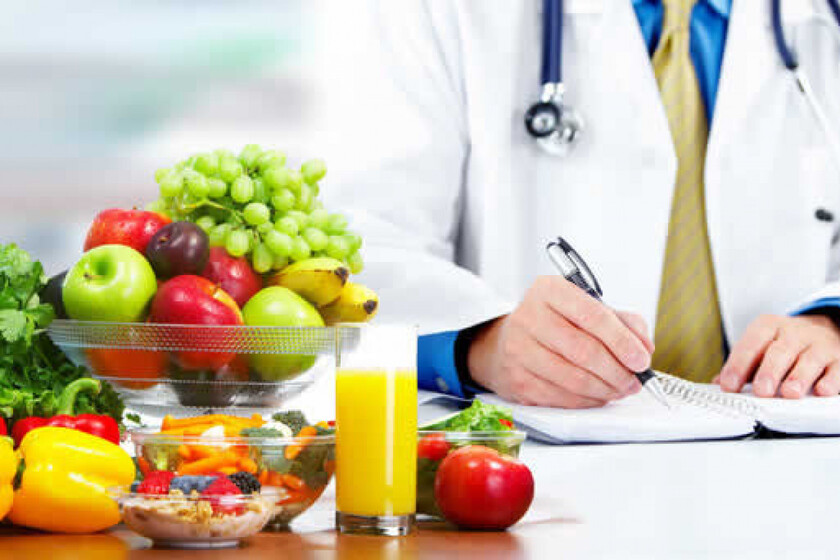 روز کارشناس تغذیه