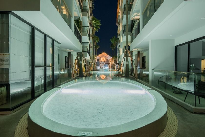 Palmyrah Surin Beach Residences Phuket - pool