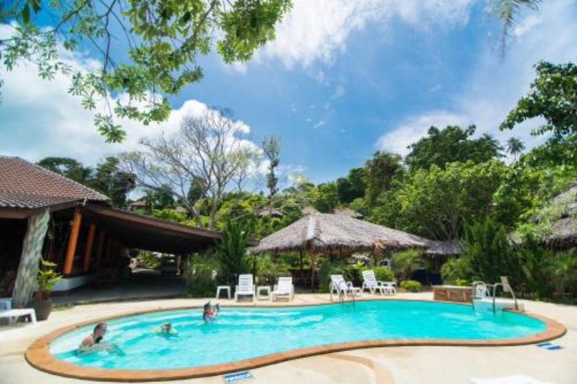 Phi Phi The Beach Resort Phuket - pool