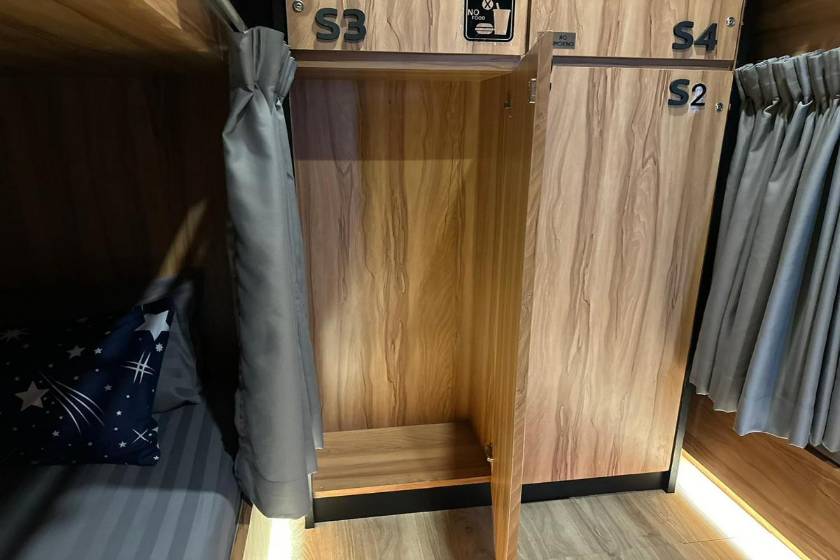 Niece Hostel Phuket - SHA Extra Plus - 4-Bed Mixed Dormitory Room