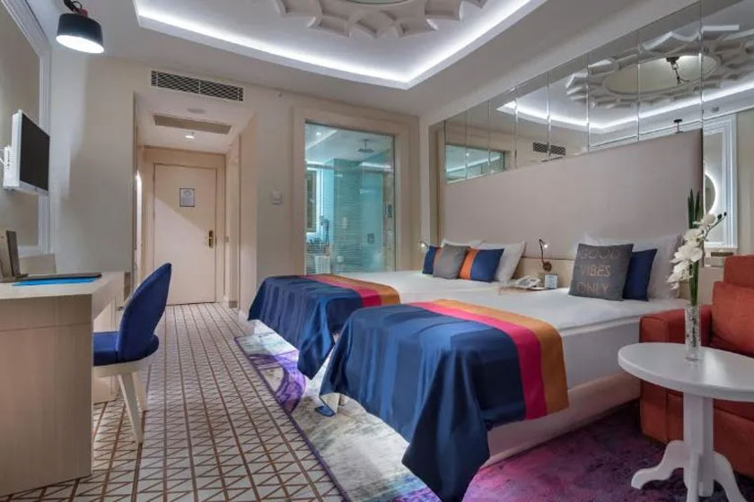 Granada Luxury Belek Antalya - Standard Room with Pool View