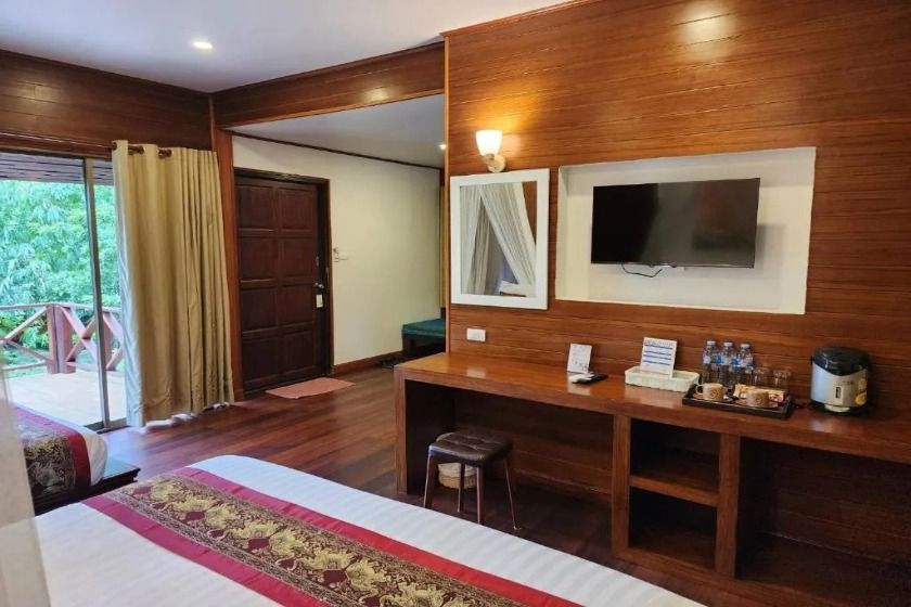 Phi Phi Natural Resort Phuket - Superior Cottage Triple