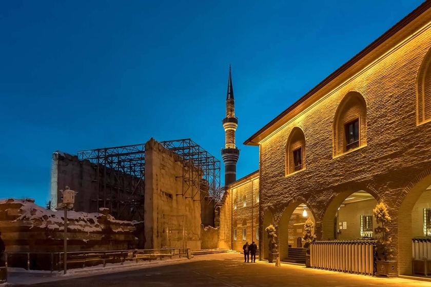 معماری موزه آناتولی. منبع عکس: Goturkiye.Com. عکاس: نامشخص
