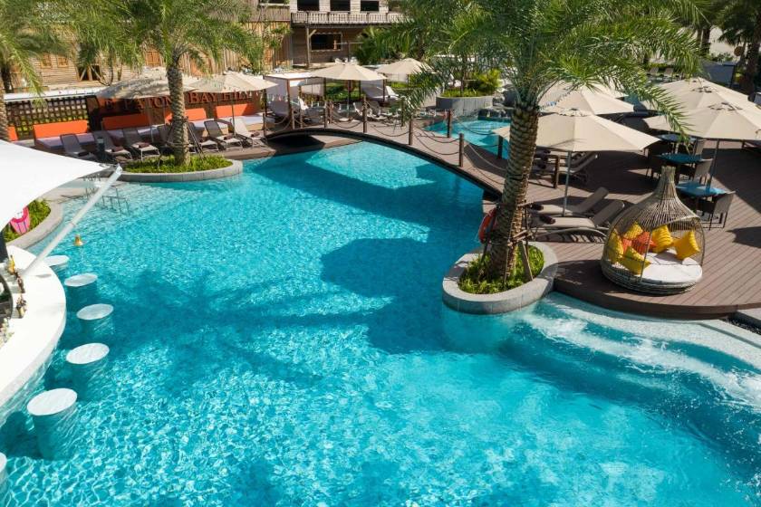 Patong Bay Hill - pool