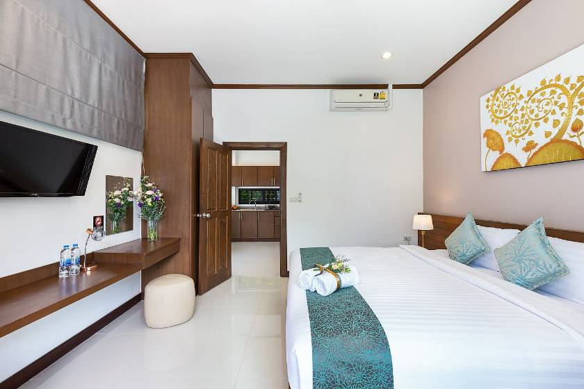 Lady Naya Villas - SHA Extra Plus - Deluxe Double or Twin Room with Pool Access