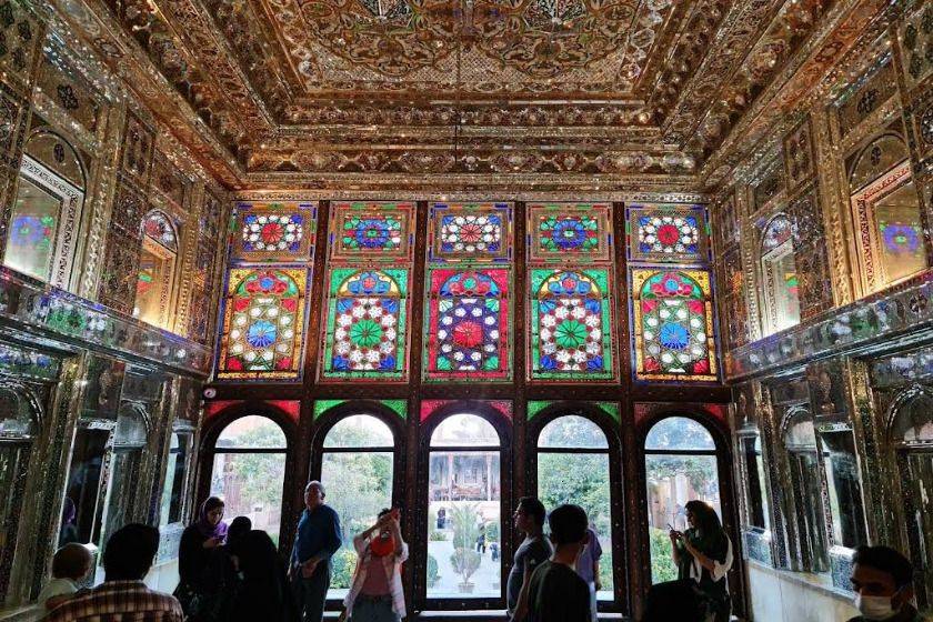 باغ نارنجستان قوام کجاست