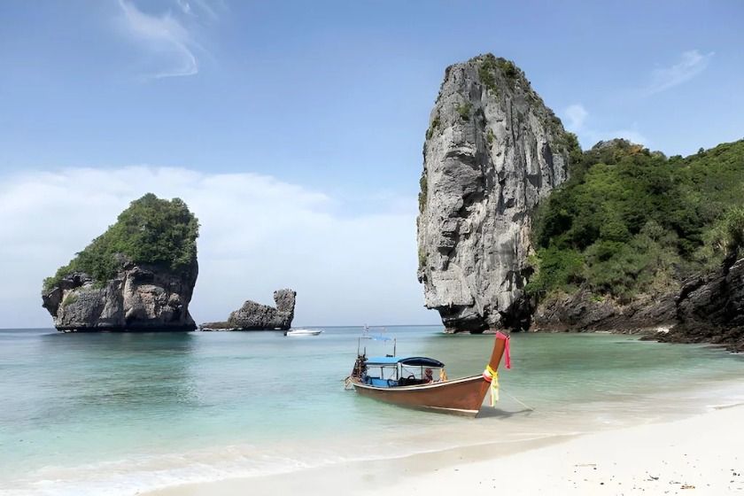 Phi Phi Natural Resort Phuket - beach
