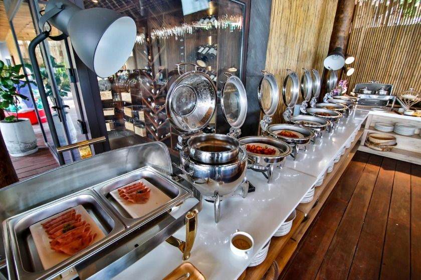 Phi Phi CoCo Beach Resort Phuket - breakfast 