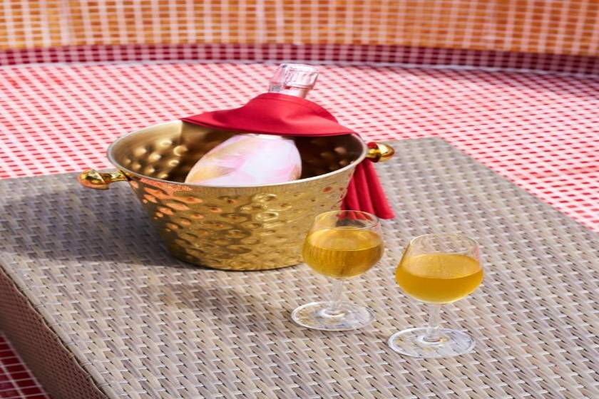 Patong Bay Hill - food and drink