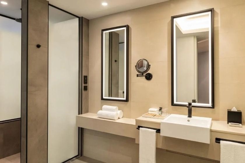 Sheraton Mall of the Emirates Hotel Dubai - Deluxe 1 Bedroom King Suite