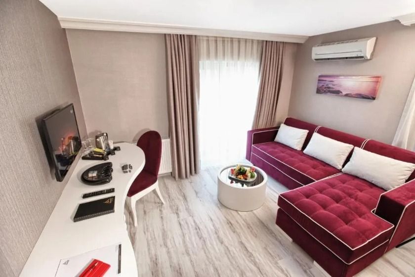 Demonti Hotel Ankara - Suite with Jacuzzi