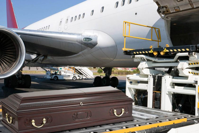 برای حمل فوتی با هواپیما چه قوانین و محدودیت هایی وجود دارد؟