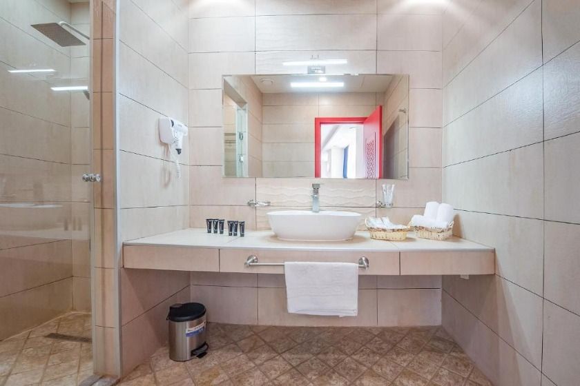 Denis Hotel Tbilisi - Luxury Quadruple Room