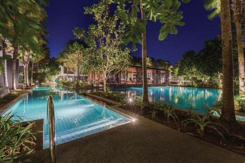 Stay Wellbeing & Lifestyle Resort Phuket - pool
