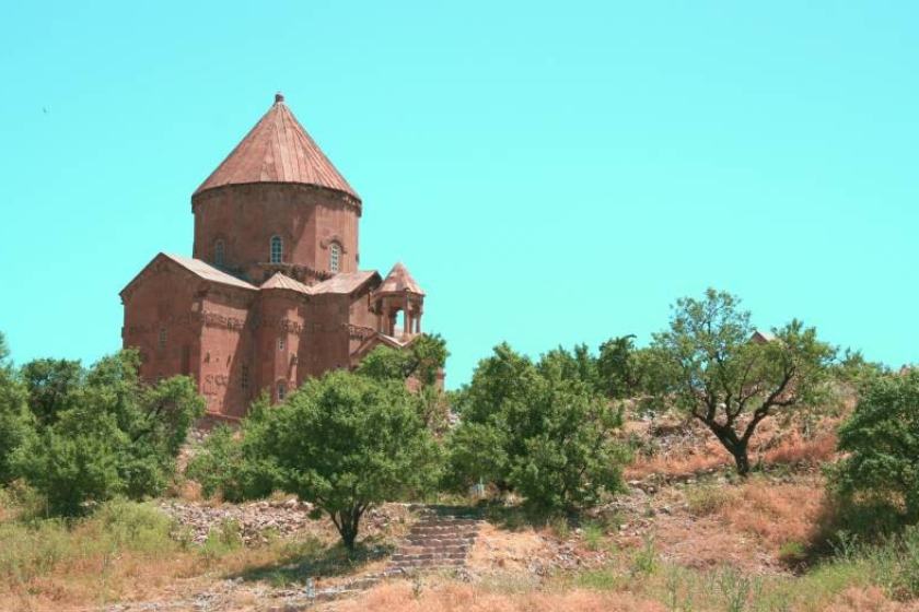 کلیسای آختامار
