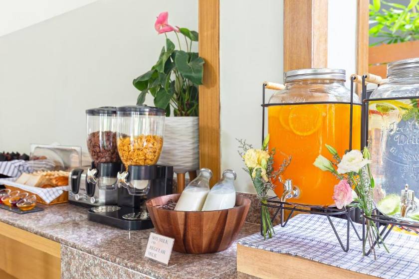 Lady Naya Villas - SHA Extra Plus - food and drink