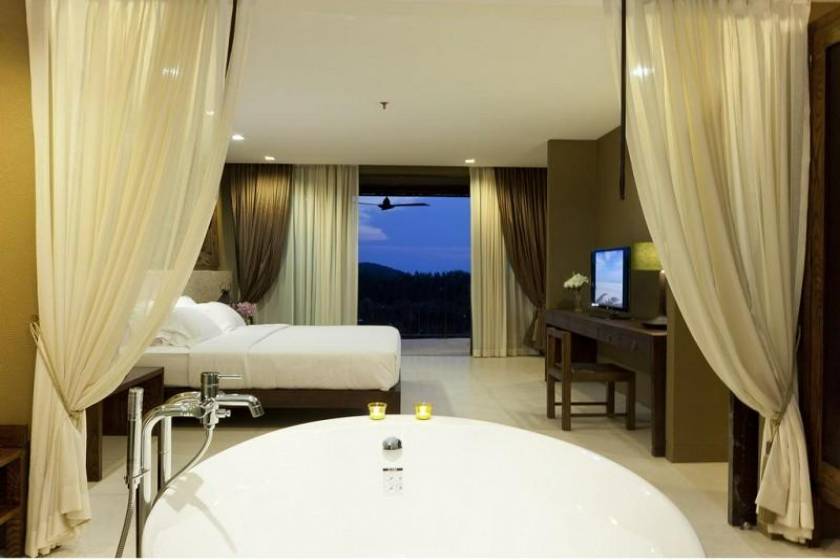 Sunsuri Phuket - SHA Plus - Grand Deluxe Triple Room