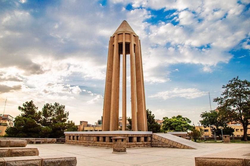 آرامگاه ابوعلی ‌سینا