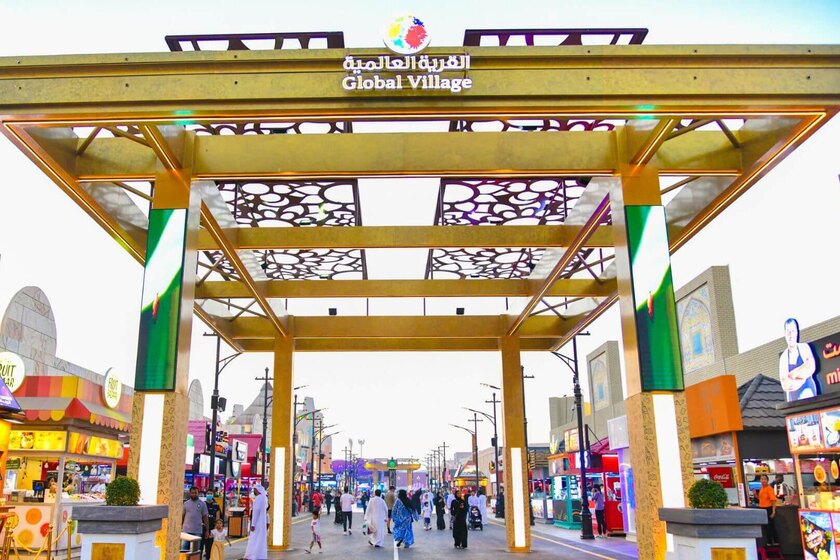 فضای باز باغ جهانی دبی. منبع عکس: Globalvillage.ae. عکاس: نامشخص
