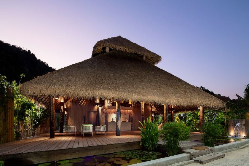 Phi Phi CoCo Beach Resort Phuket - reception