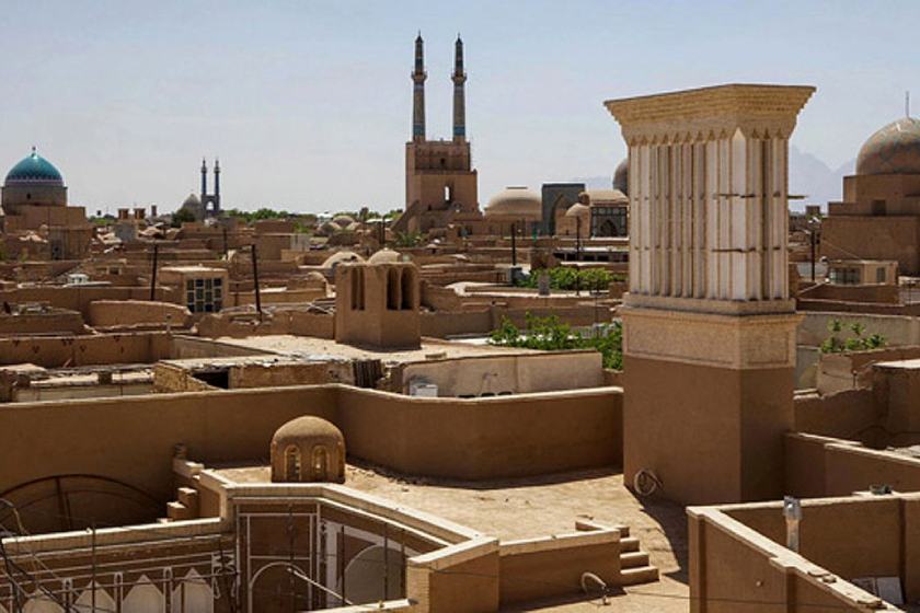 سوت نخستین قطار مثلث گردشگری ایران در یزد به صدا در می‌آید