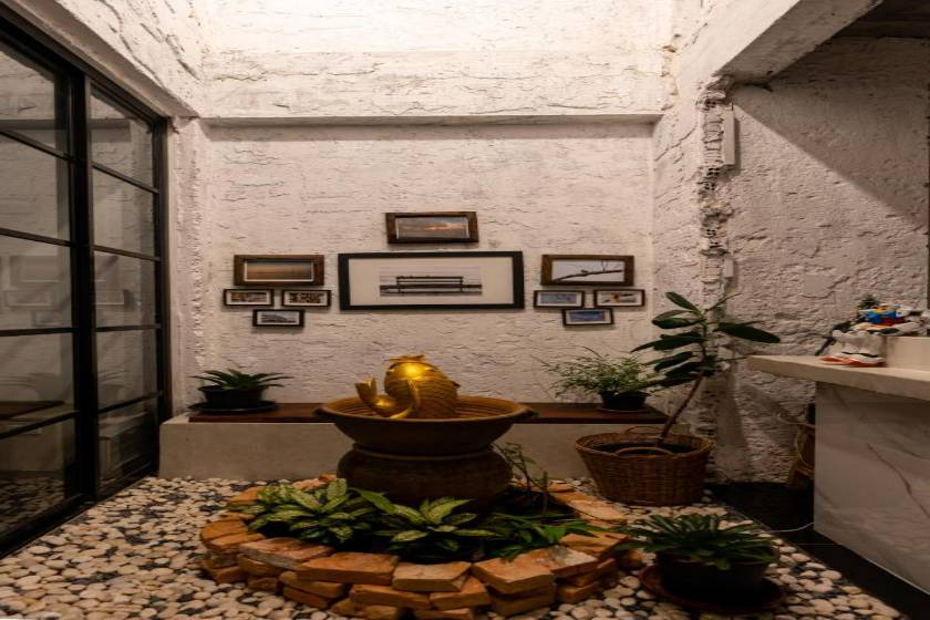 Niece Hostel Phuket - SHA Extra Plus - facade