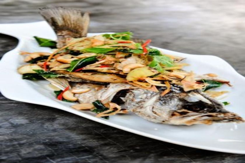 Phi Phi Phu Chalet Resort Phuket - food