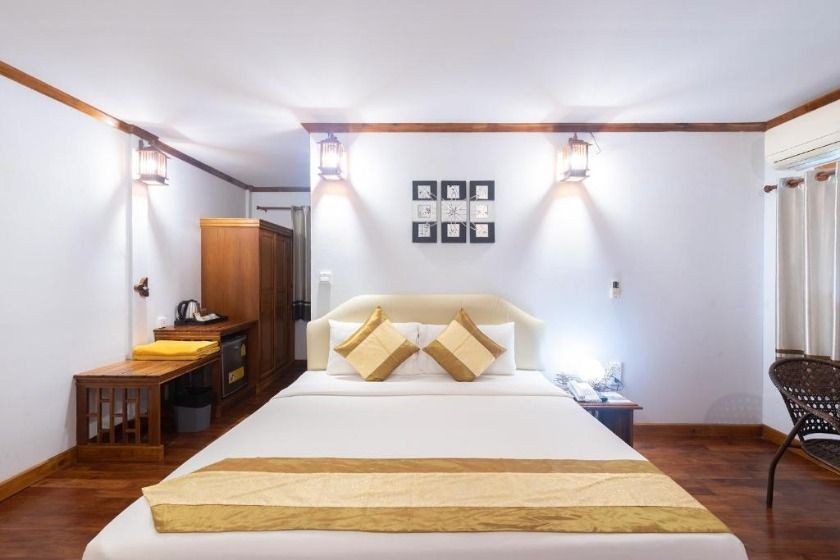 Phi Phi The Beach Resort Phuket - Superior Villa with Partial Sea View-Free Transfer to Tonsai Pier