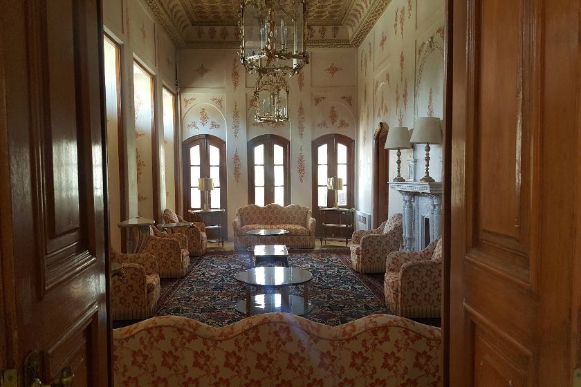 امکانات باغ نارنجستان قوام