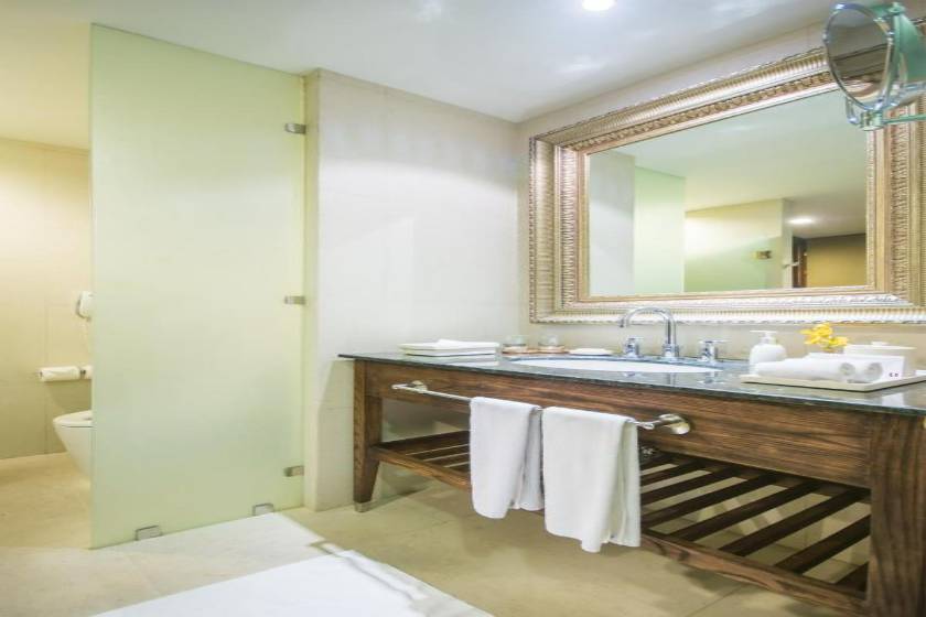 Sunsuri Phuket - SHA Plus - Grand Deluxe Triple Room