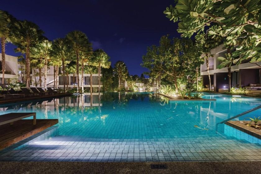 Stay Wellbeing & Lifestyle Resort Phuket - pool