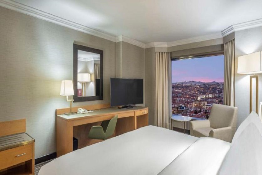 Ankara HiltonSA Ankara - Deluxe King Suite