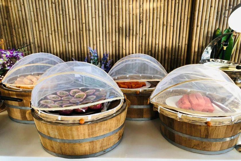 Phi Phi CoCo Beach Resort Phuket - breakfast 