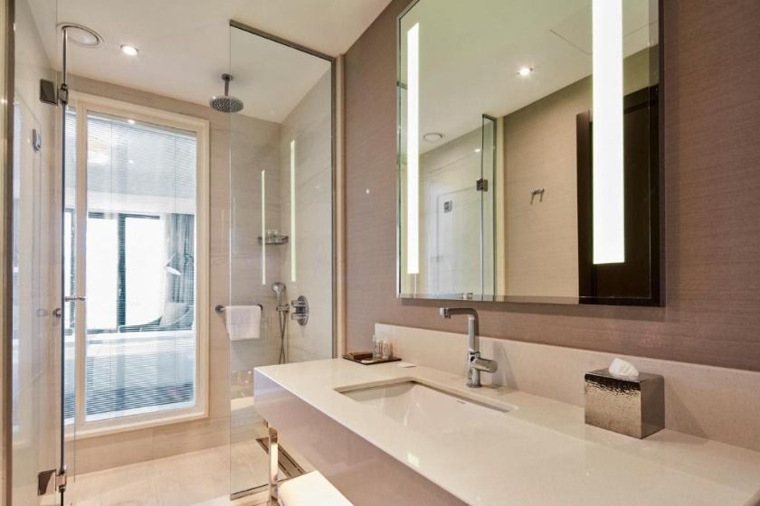 Movenpick Istanbul Hotel Golden Horn Istanbul - Premium King Room with Sea View