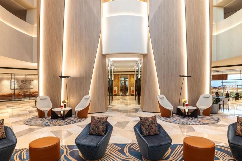 Sheraton Mall of the Emirates Hotel Dubai - lobby