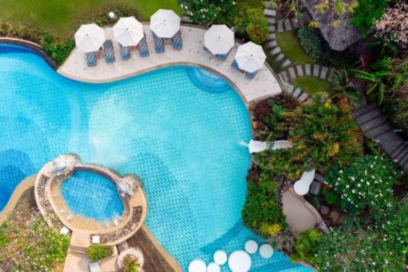 SAii Phi Phi Island Village Phuket - pool