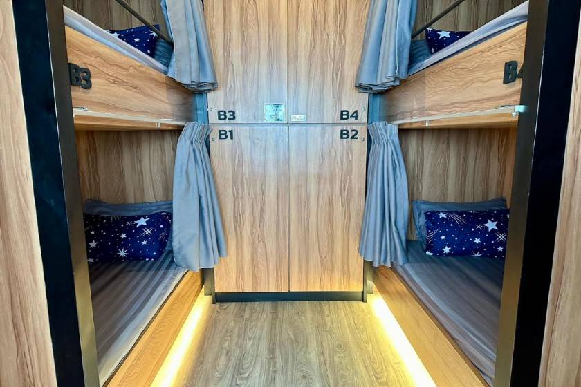 Niece Hostel Phuket - SHA Extra Plus - 4-Bed Mixed Dormitory Room