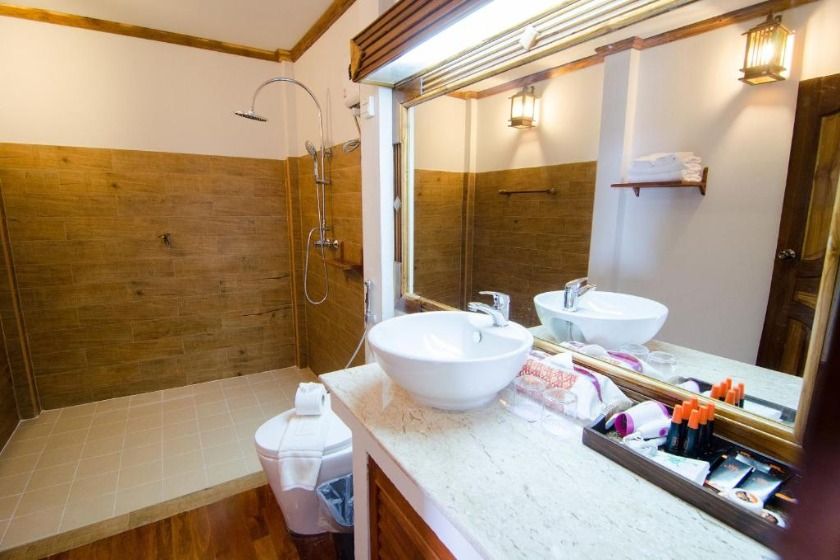 Phi Phi The Beach Resort Phuket - Superior Villa with Partial Sea View-Free Transfer to Tonsai Pier