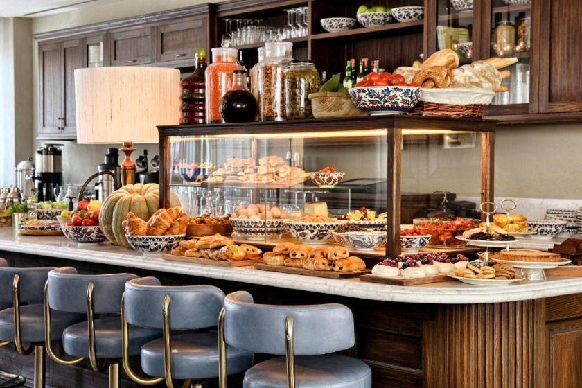 Soho House Istanbul - breakfast 