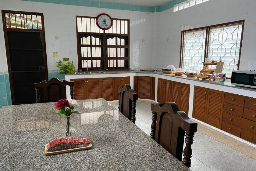 Niece Hostel Phuket - SHA Extra Plus - Queen Room with Shared Bathroom