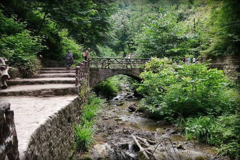 آبشار کبودوال کجاست؟