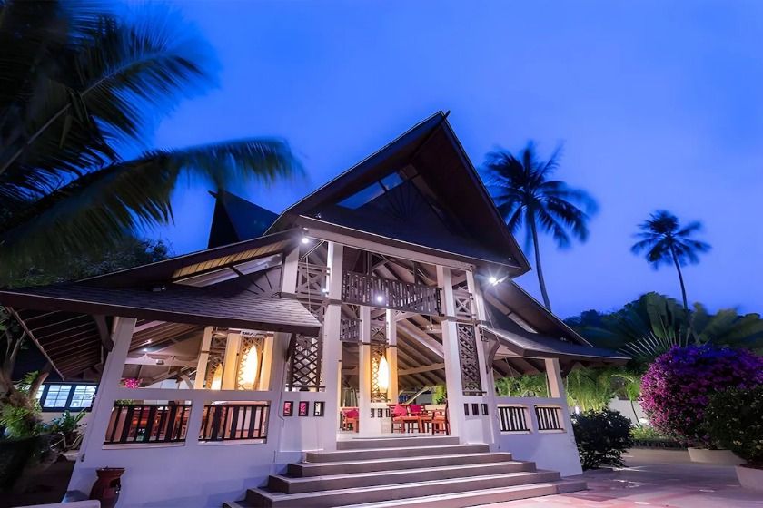 Phi Phi Holiday Resort Phuket - lobby