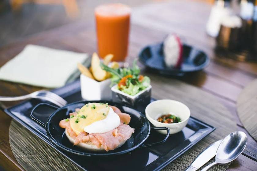 Anantara Layan Phuket Resort - food and drink