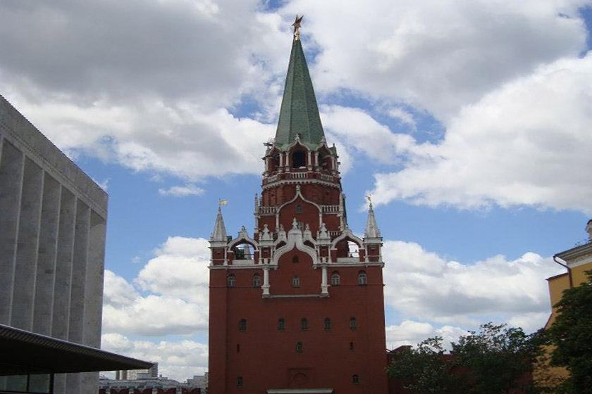میدان ترویتسکایا 