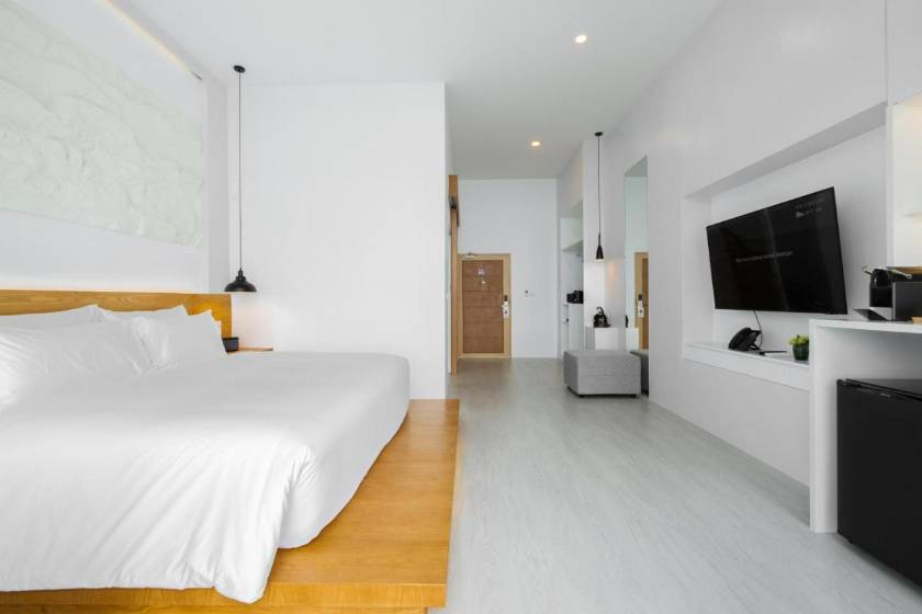 ANONA SUNSET Boutique - Deluxe Jacuzzi Ocean Front