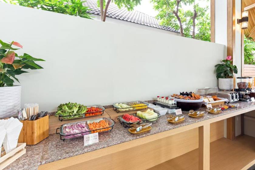 Lady Naya Villas - SHA Extra Plus - food and drink