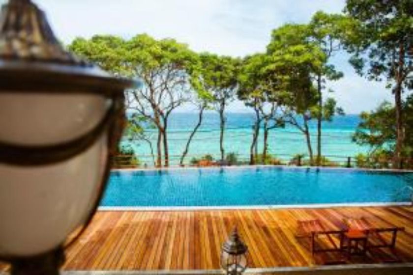 Phi Phi Phu Chalet Resort Phuket