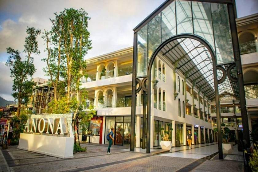 Anona Sunset Boutique